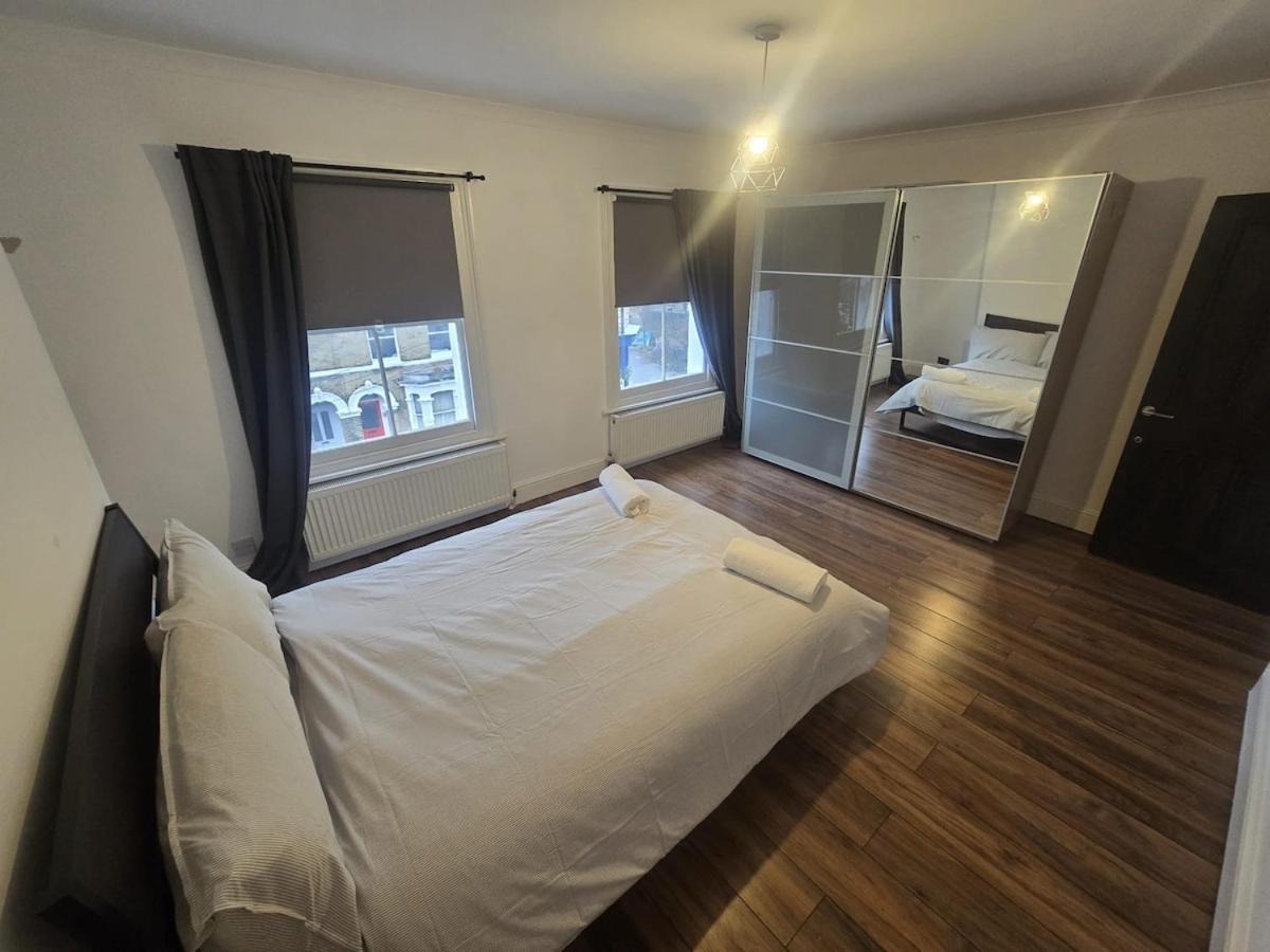 Сasa de vacaciones Brixton 5 Bedroom Wonder Londres